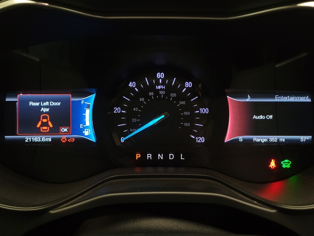 2020 Ford Fusion in Fresno, CA 93726 - 18124143 23