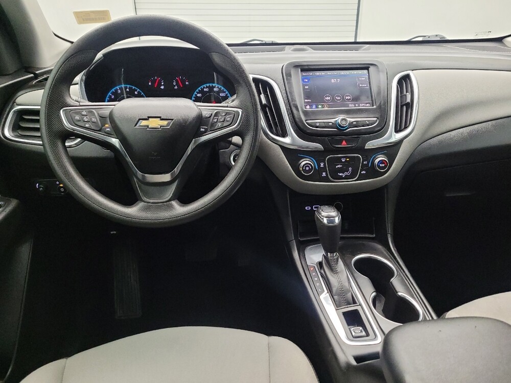 2020 Chevrolet Equinox in Cincinnati, OH 45255 - 18124145 22