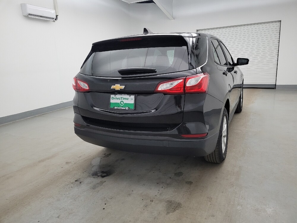 2020 Chevrolet Equinox in Cincinnati, OH 45255 - 18124145 7