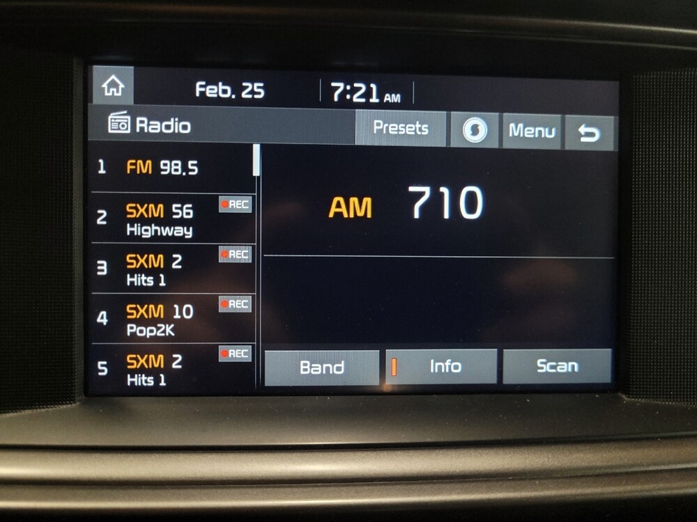 2018 Kia Optima in Pittsburgh, PA 15237 - 18124147 25