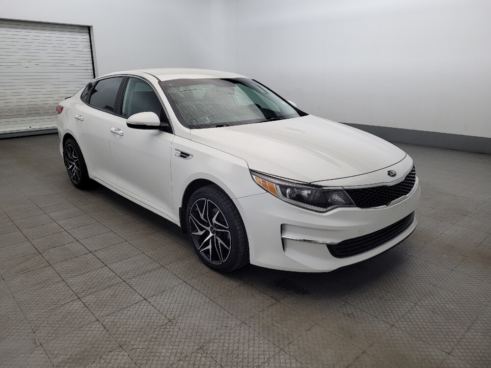 2018 Kia Optima in Pittsburgh, PA 15237 - 18124147 13