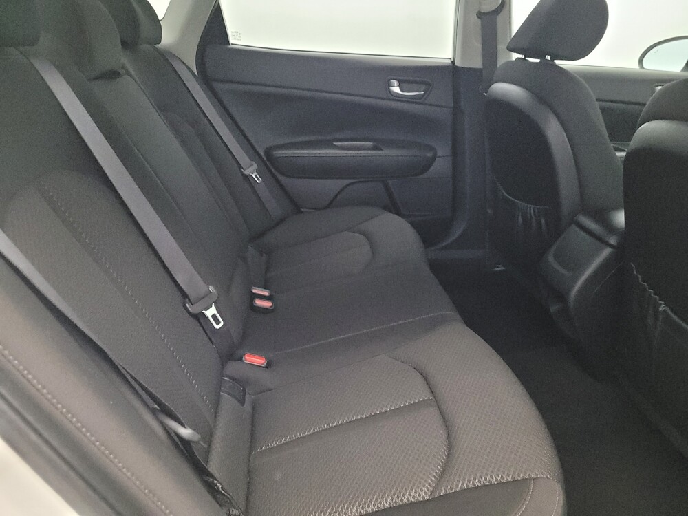 2018 Kia Optima in Pittsburgh, PA 15237 - 18124147 19
