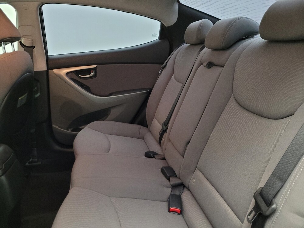 2016 Hyundai Elantra in Tucson, AZ 85705 - 18124148 18