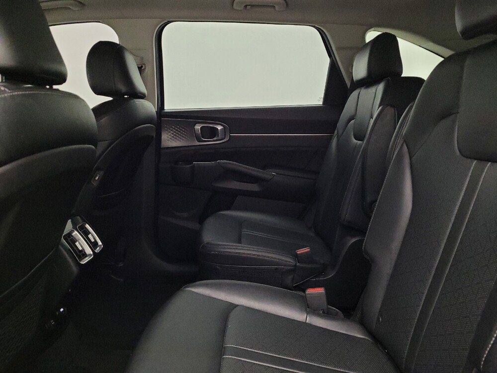 2022 Kia Sorento in Cincinnati, OH 45255 - 18124155 18