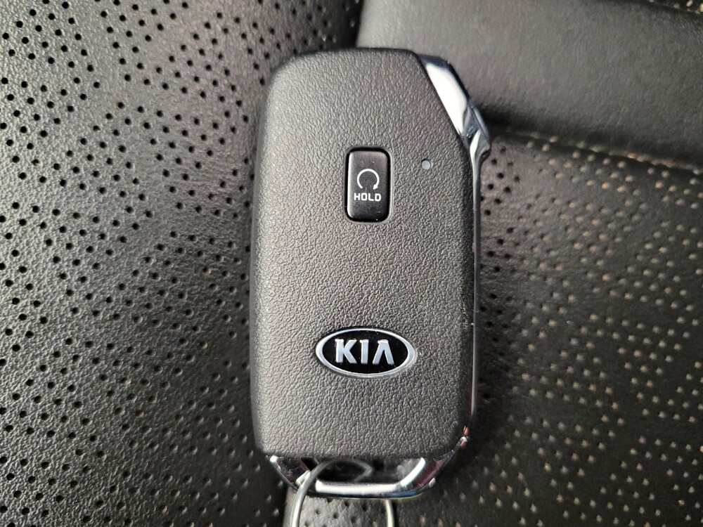 2022 Kia Sorento in Cincinnati, OH 45255 - 18124155 32