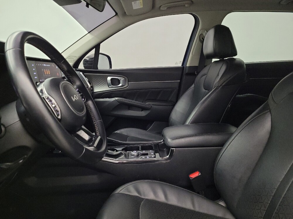 2022 Kia Sorento in Cincinnati, OH 45255 - 18124155 17