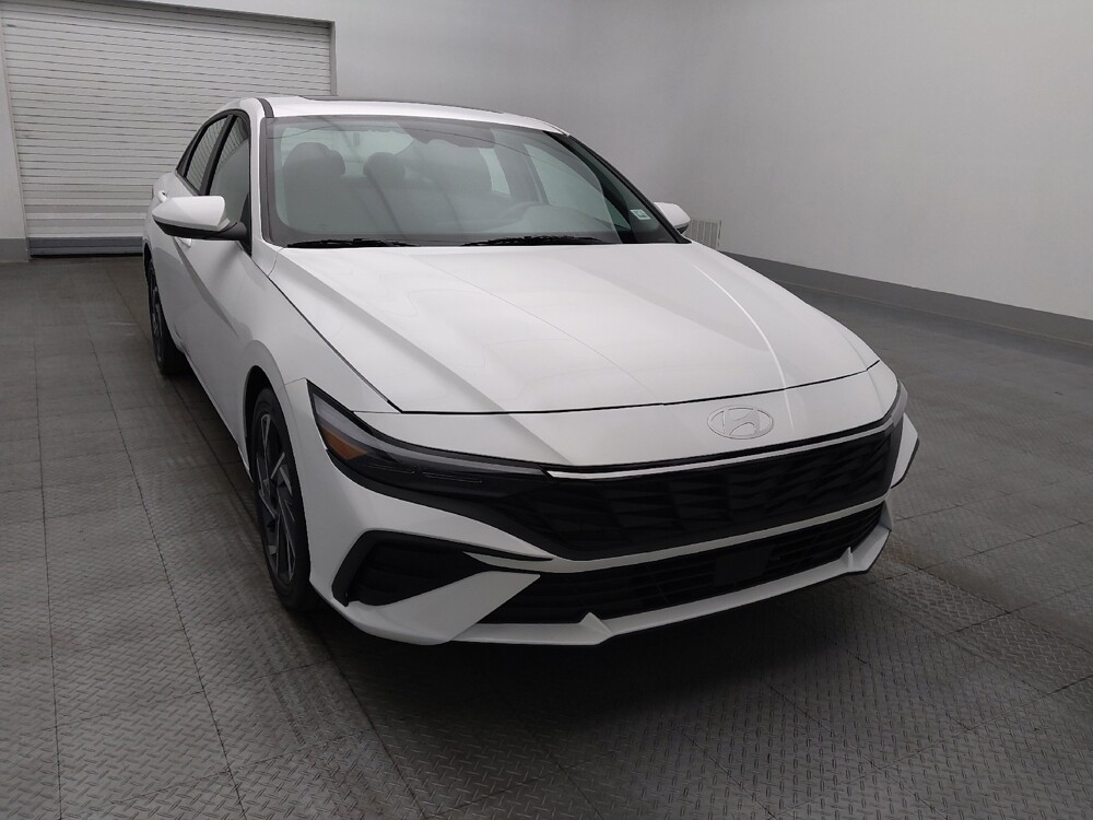 2025 Hyundai Elantra in Jacksonville, FL 32210 - 18124158 14