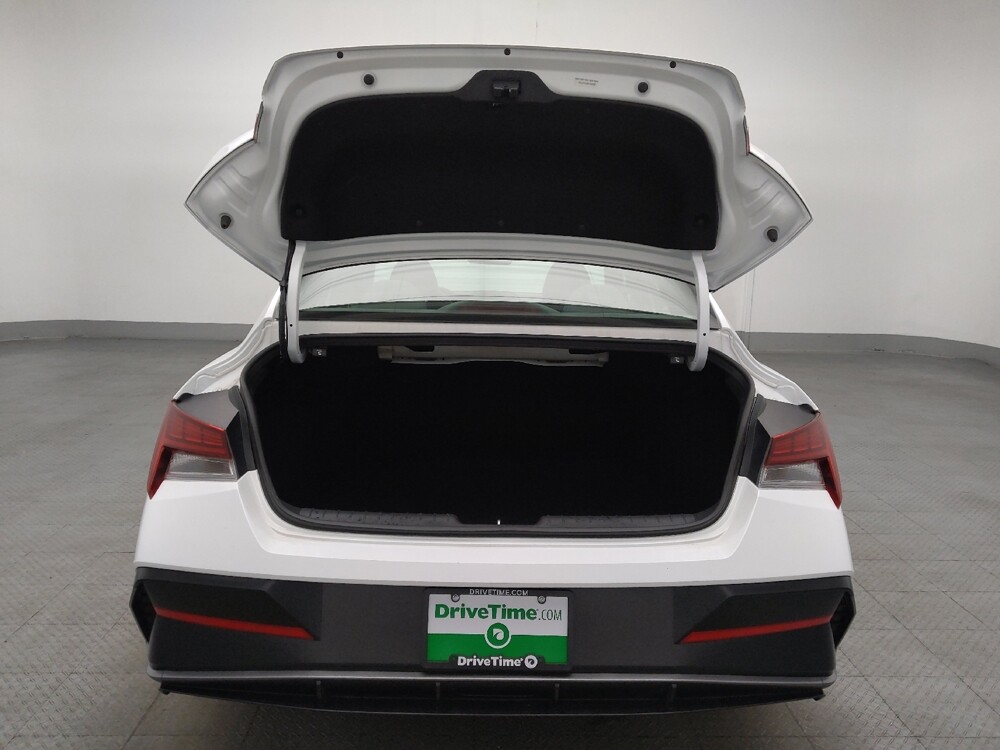 2025 Hyundai Elantra in Jacksonville, FL 32210 - 18124158 29