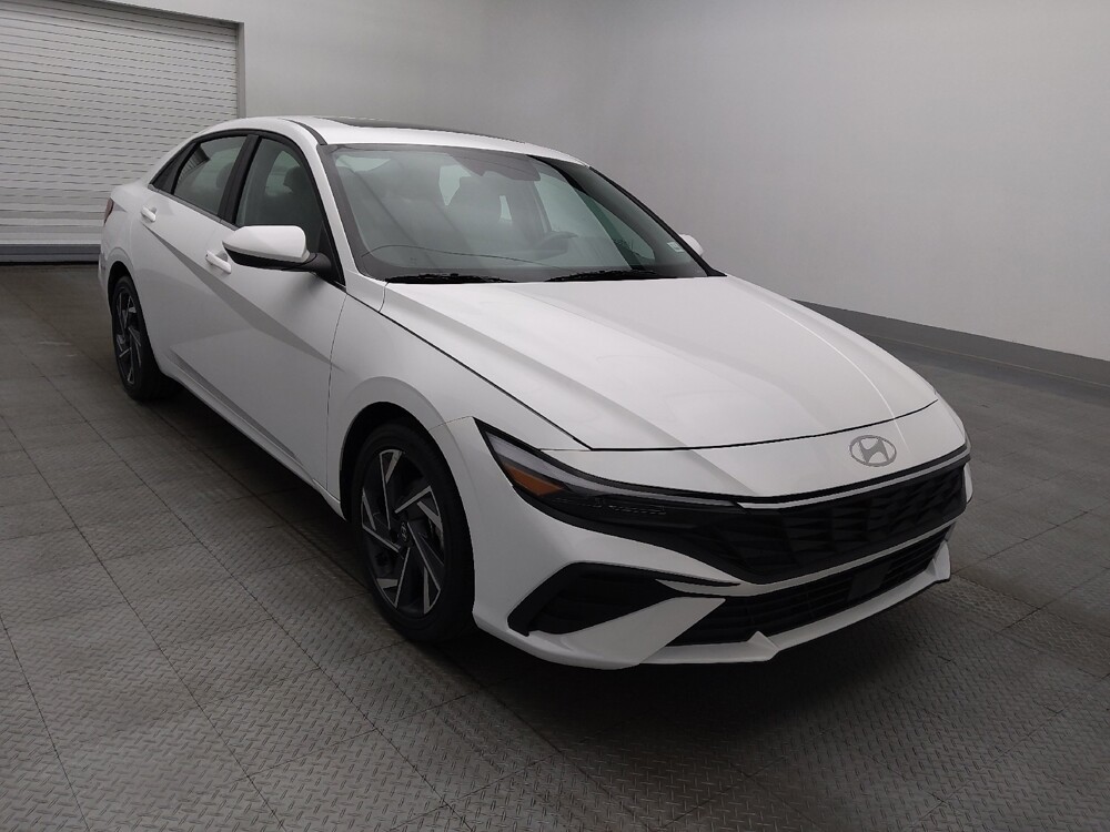 2025 Hyundai Elantra in Jacksonville, FL 32210 - 18124158 13