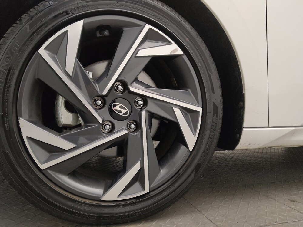 2025 Hyundai Elantra in Jacksonville, FL 32210 - 18124158 31