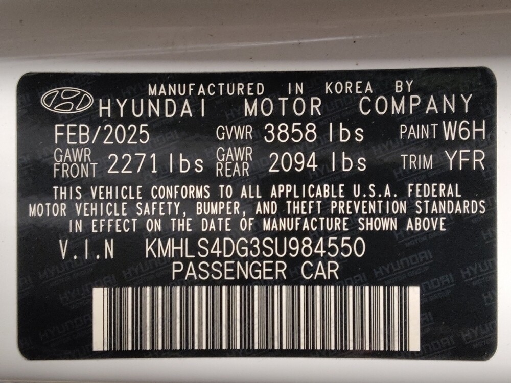 2025 Hyundai Elantra in Jacksonville, FL 32210 - 18124158 33