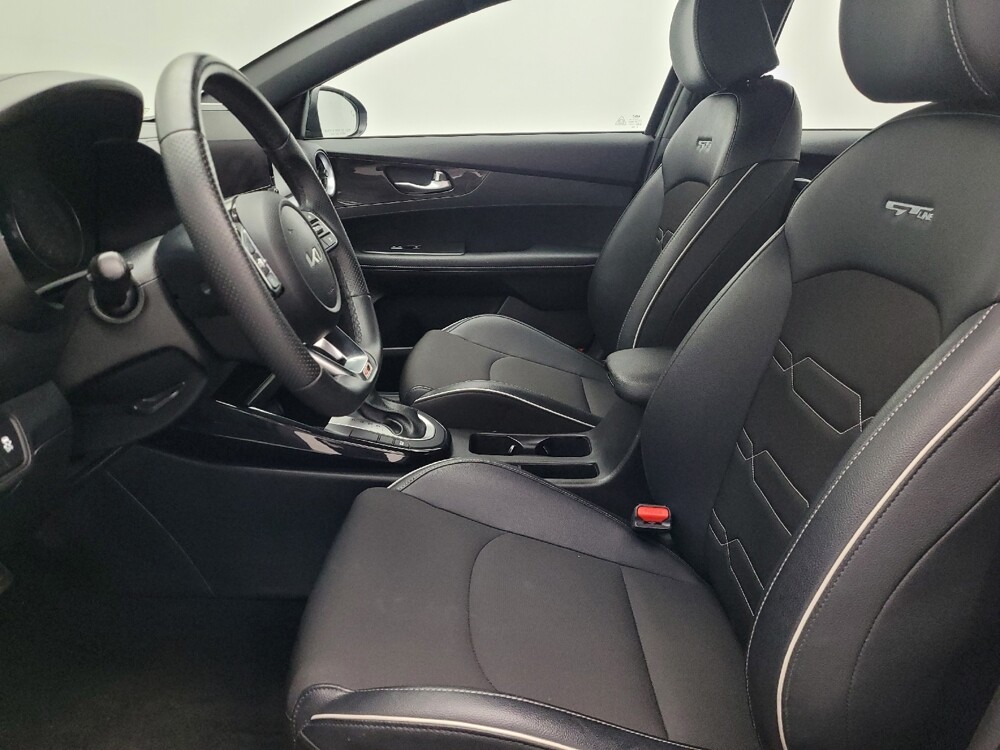 2023 Kia Forte in Jacksonville, FL 32210 - 18124159 17