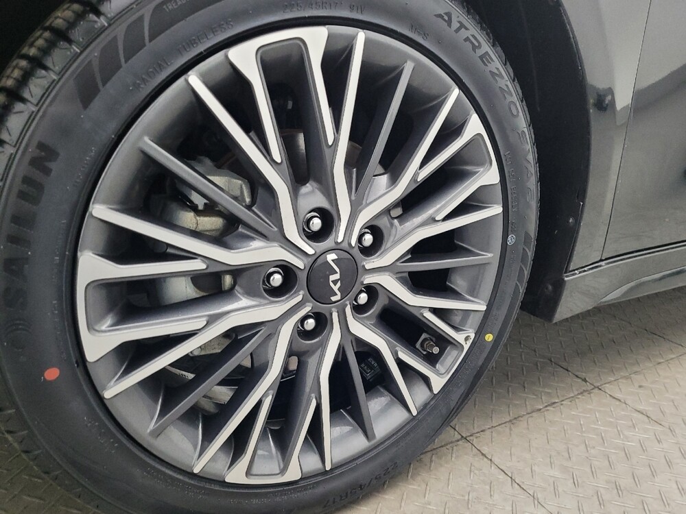 2023 Kia Forte in Jacksonville, FL 32210 - 18124159 31