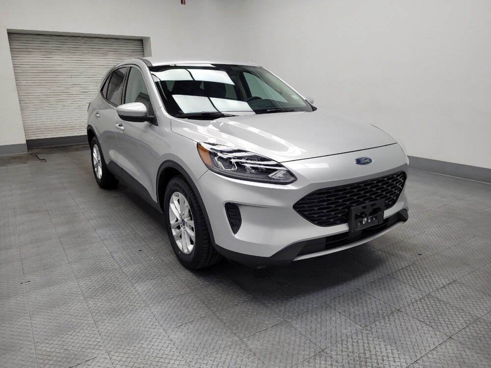 2020 Ford Escape in Las Vegas, NV 89102 - 18124165 13