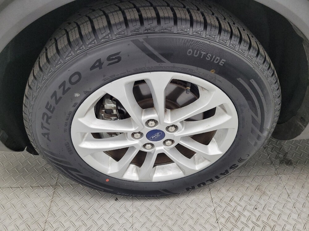 2020 Ford Escape in Las Vegas, NV 89102 - 18124165 31