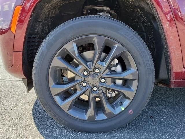 2026 Jeep Grand Cherokee L in Bedford, OH 44146 - 18124176 12