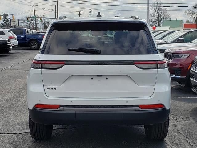 2026 Jeep Grand Cherokee in Bedford, OH 44146 - 18124178 4