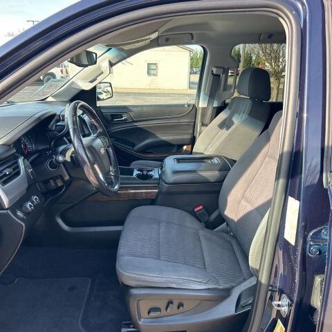 2019 Chevrolet Suburban in Wadena, MN 56482 - 18124222 11