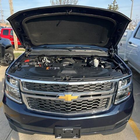 2019 Chevrolet Suburban in Wadena, MN 56482 - 18124222 10