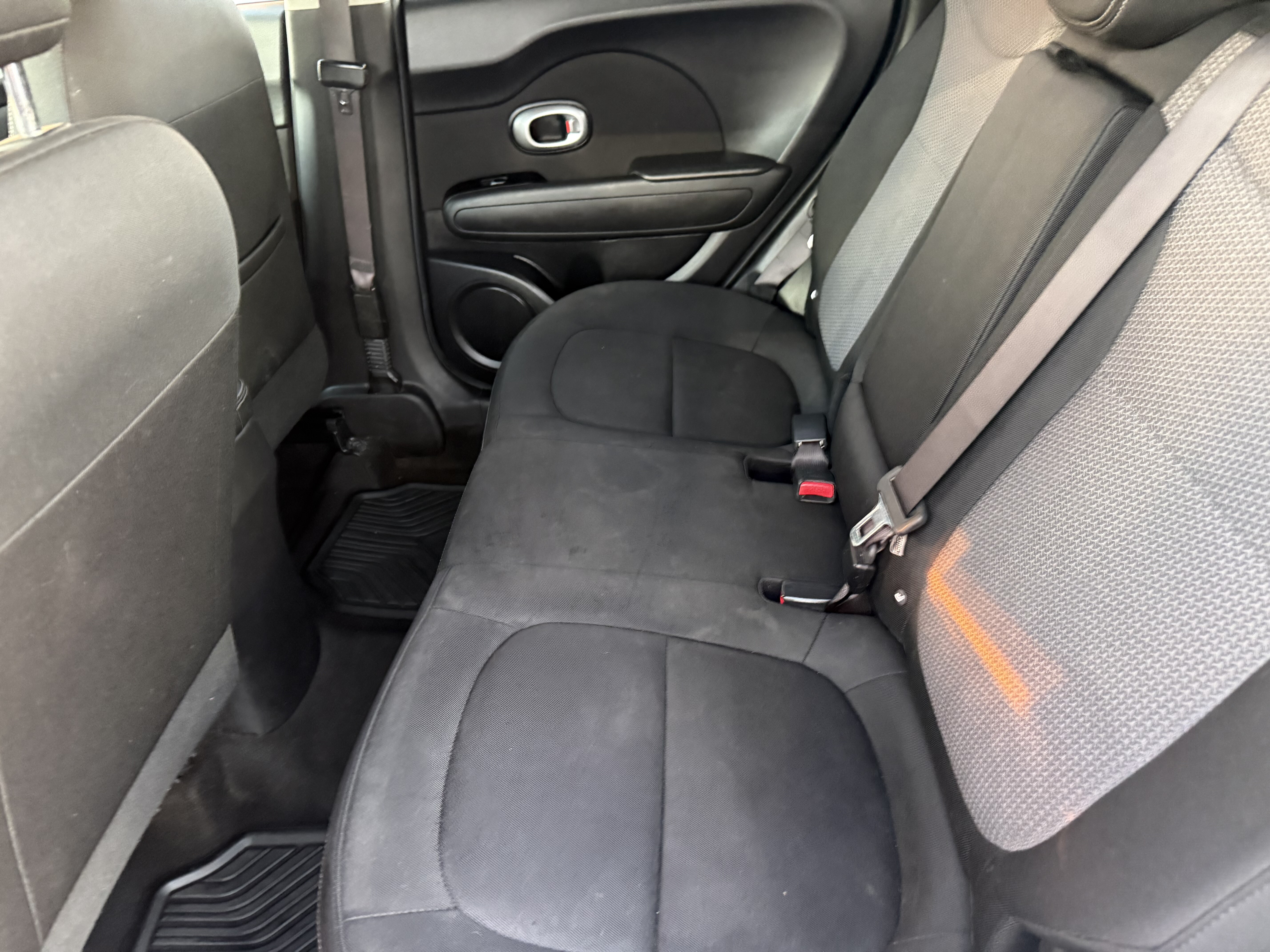 2018 Kia Soul in Phoenix, AZ 85022 - 18124226 8