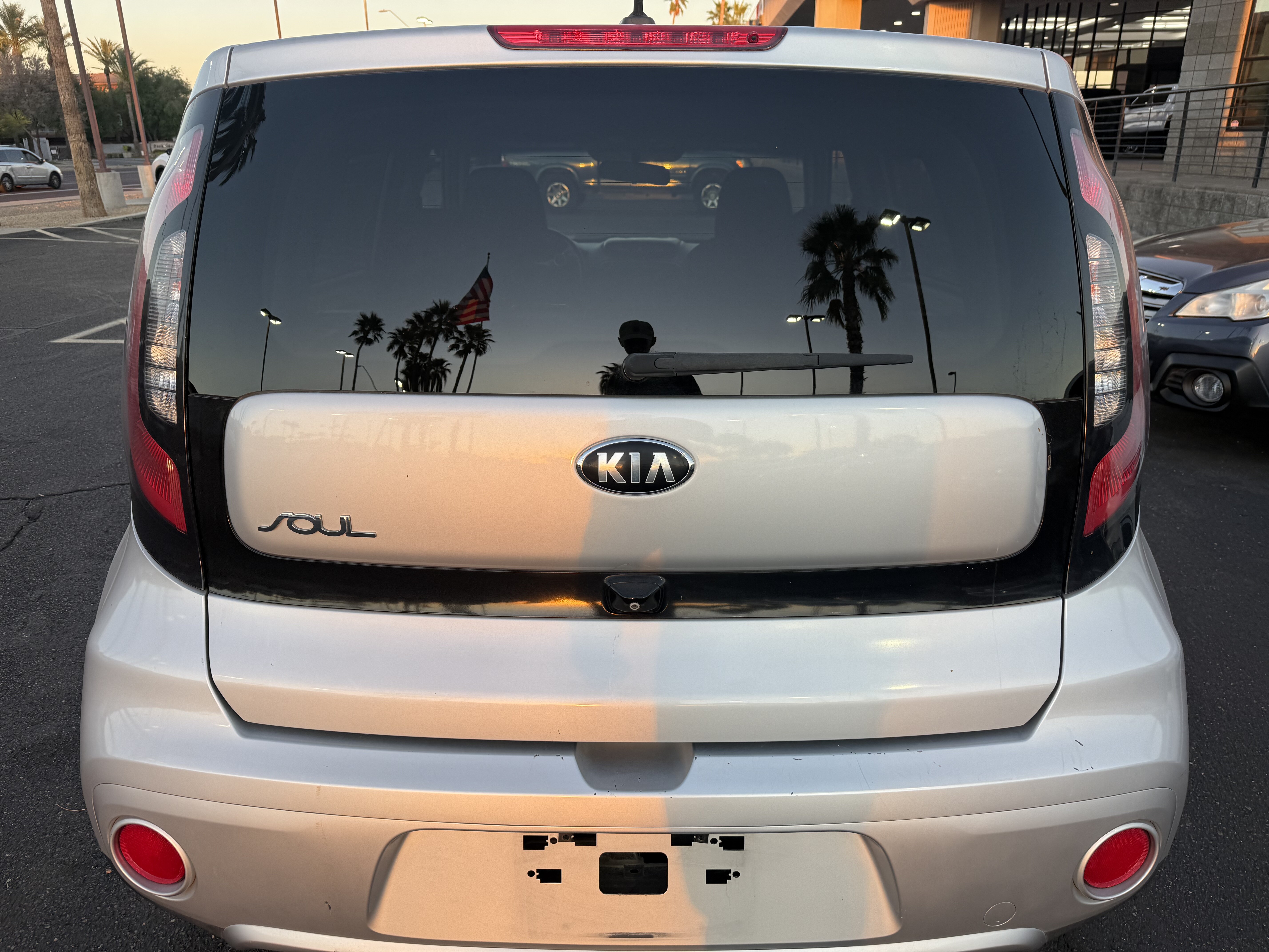 2018 Kia Soul in Phoenix, AZ 85022 - 18124226 5
