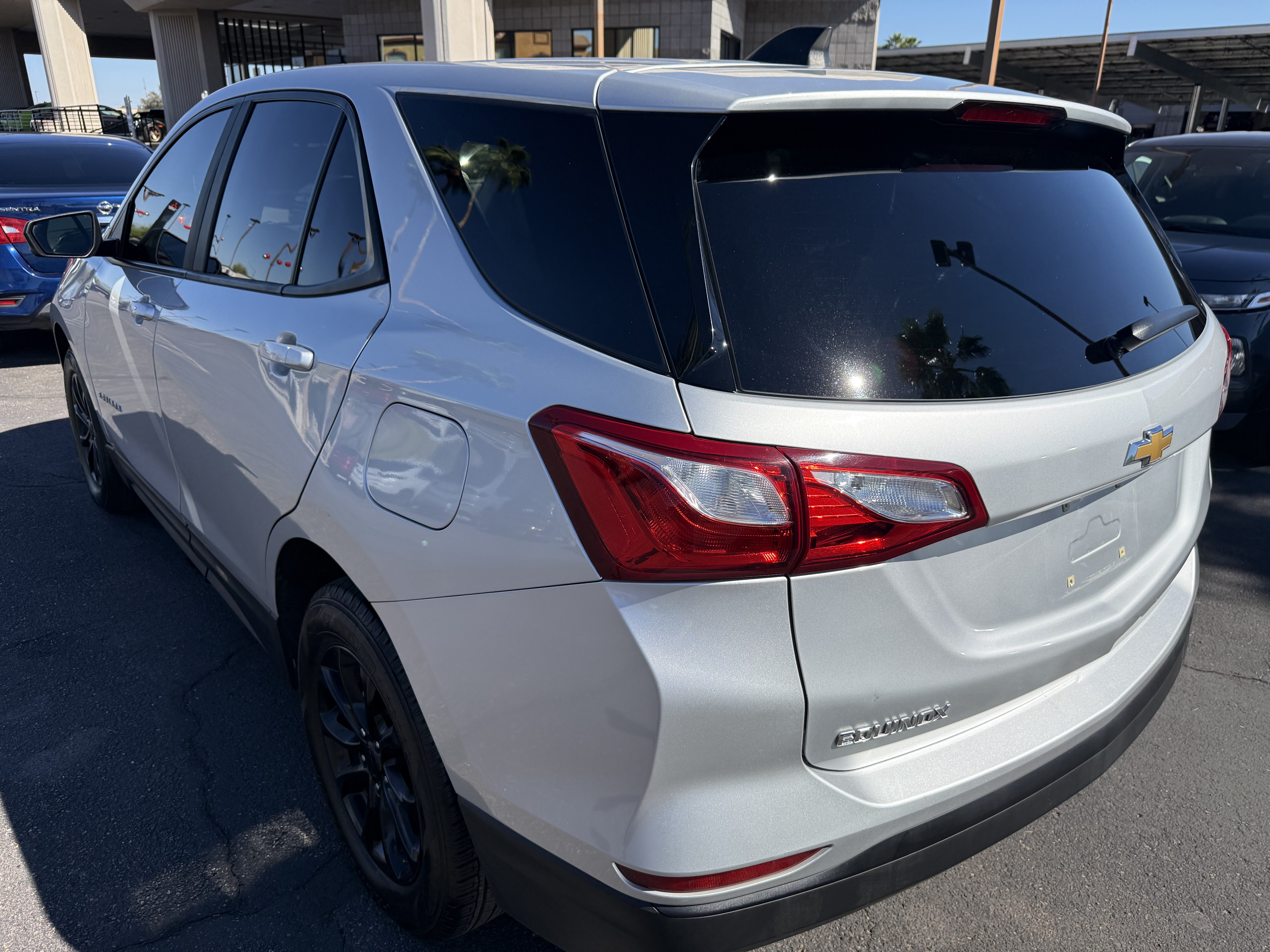 2021 Chevrolet Equinox in Phoenix, AZ 85022 - 18124228 6