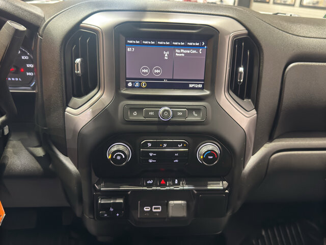 2021 Chevrolet Silverado 1500 in Burlington, WI 53105 - 18124230 24