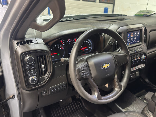 2021 Chevrolet Silverado 1500 in Burlington, WI 53105 - 18124230 14