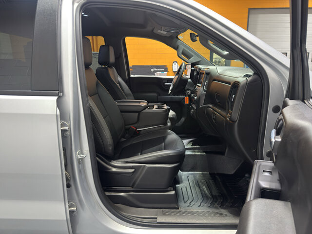 2021 Chevrolet Silverado 1500 in Burlington, WI 53105 - 18124230 15