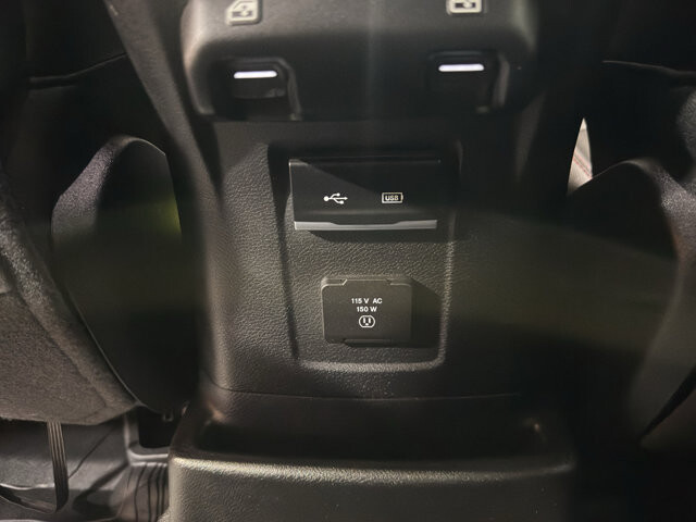 2018 Jeep Wrangler in Burlington, WI 53105 - 18124233 13