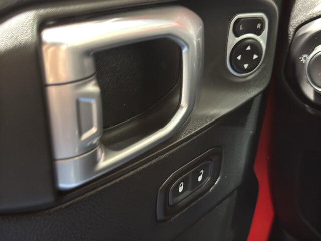 2018 Jeep Wrangler in Burlington, WI 53105 - 18124233 33