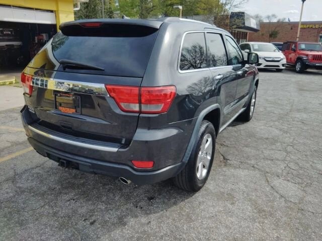 2011 Jeep Grand Cherokee in Greenville, SC 29607 - 18124238 3