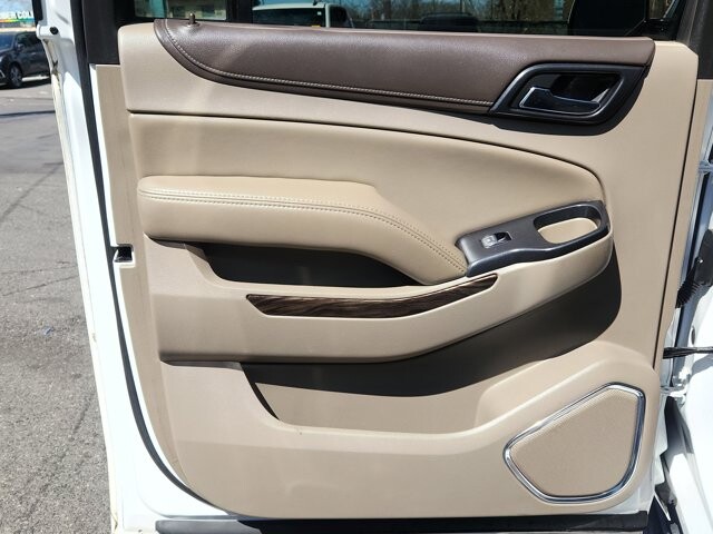 2017 GMC Yukon XL in Cinnaminson, NJ 08077 - 18124239 12