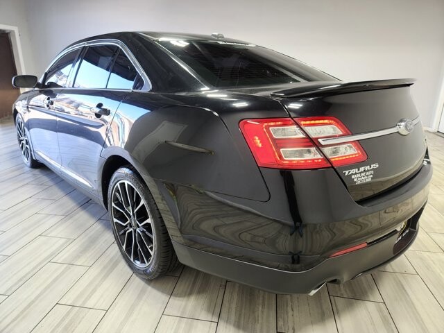 2017 Ford Taurus in Cinnaminson, NJ 08077 - 18124240 3