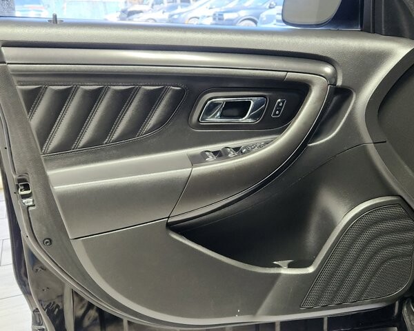 2017 Ford Taurus in Cinnaminson, NJ 08077 - 18124240 10