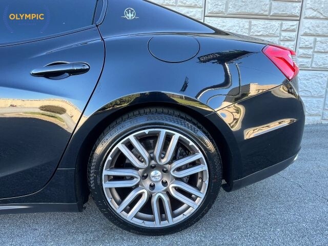 2015 Maserati Ghibli in Decatur, GA 30032 - 18124243 10