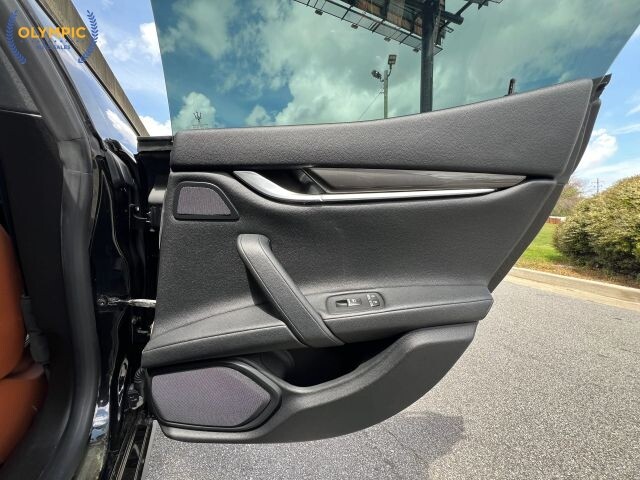 2015 Maserati Ghibli in Decatur, GA 30032 - 18124243 43