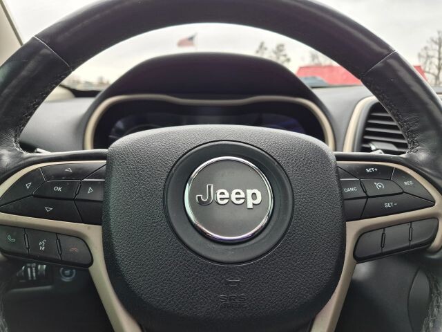 2018 Jeep Cherokee in Wadena, MN 56482 - 18124244 33