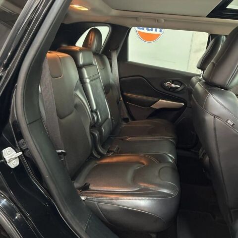 2018 Jeep Cherokee in Wadena, MN 56482 - 18124244 14