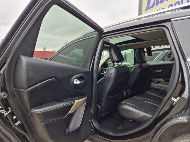 2018 Jeep Cherokee in Wadena, MN 56482 - 18124244 21