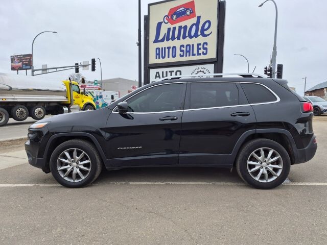 2018 Jeep Cherokee in Wadena, MN 56482 - 18124244 2