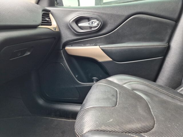 2018 Jeep Cherokee in Wadena, MN 56482 - 18124244 32