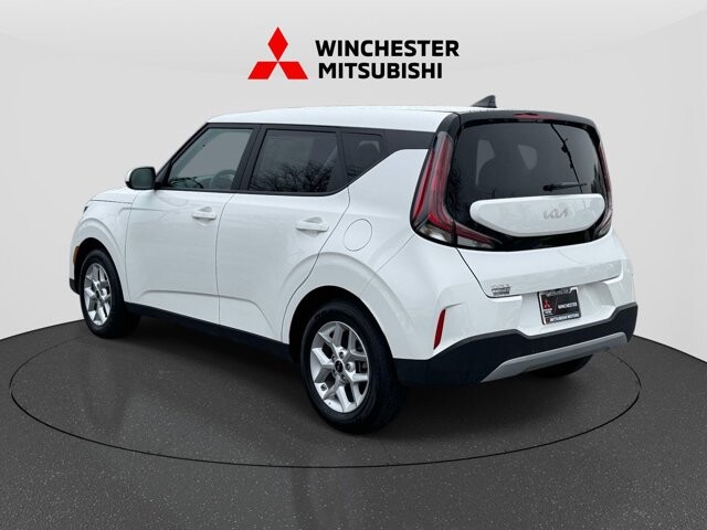 2025 Kia Soul in Winchester, VA 22602 - 18124245 4