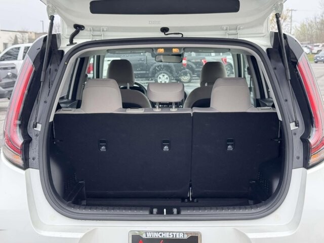 2025 Kia Soul in Winchester, VA 22602 - 18124245 12