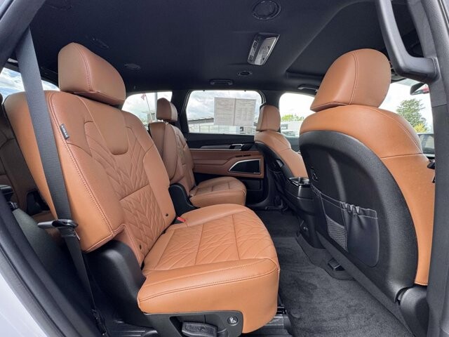 2024 Kia Telluride in Winchester, VA 22602 - 18124247 10