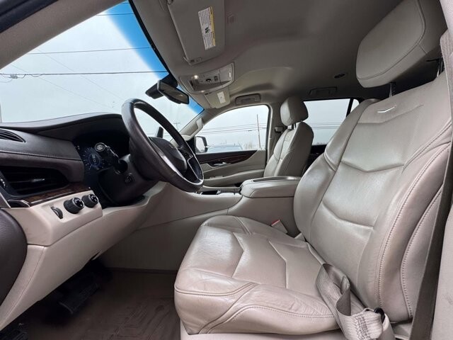 2017 Cadillac Escalade in Winchester, VA 22602 - 18124254 14
