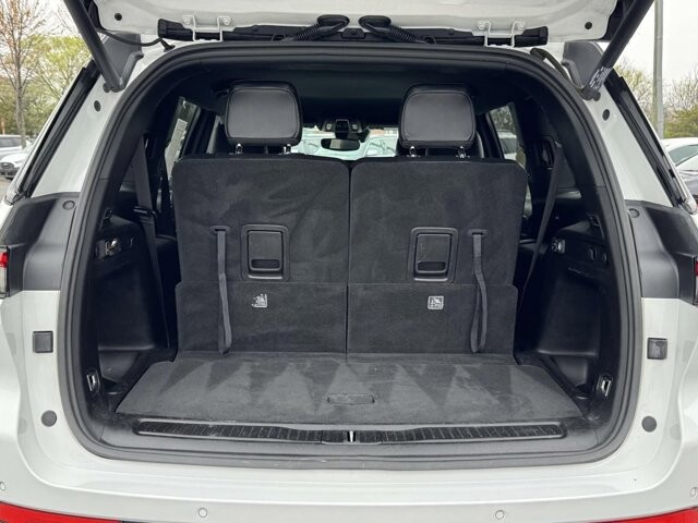 2024 Jeep Grand Cherokee L in Winchester, VA 22602 - 18124256 12