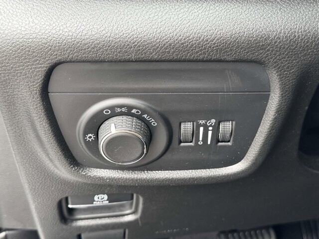 2024 Jeep Grand Cherokee L in Winchester, VA 22602 - 18124256 23