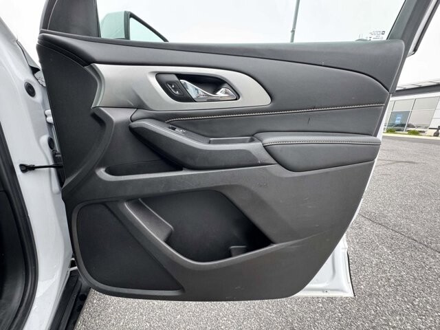 2021 Chevrolet Traverse in Winchester, VA 22602 - 18124258 8