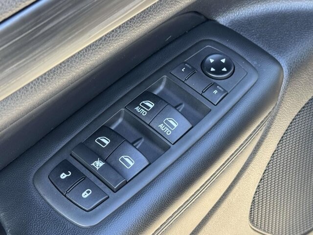 2020 Jeep Grand Cherokee in Winchester, VA 22602 - 18124260 23